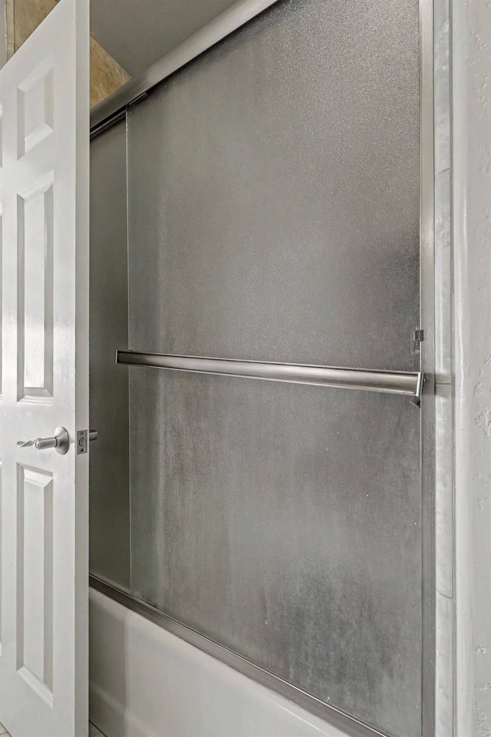 8499 Monte Cristo Ave, Livingston, CA 95334