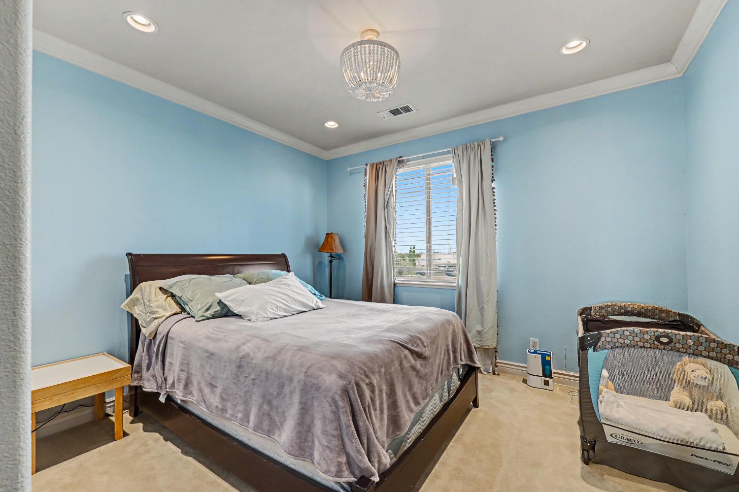 8499 Monte Cristo Ave, Livingston, CA 95334