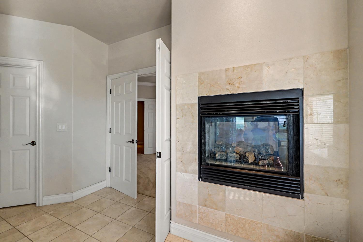 8499 Monte Cristo Ave, Livingston, CA 95334