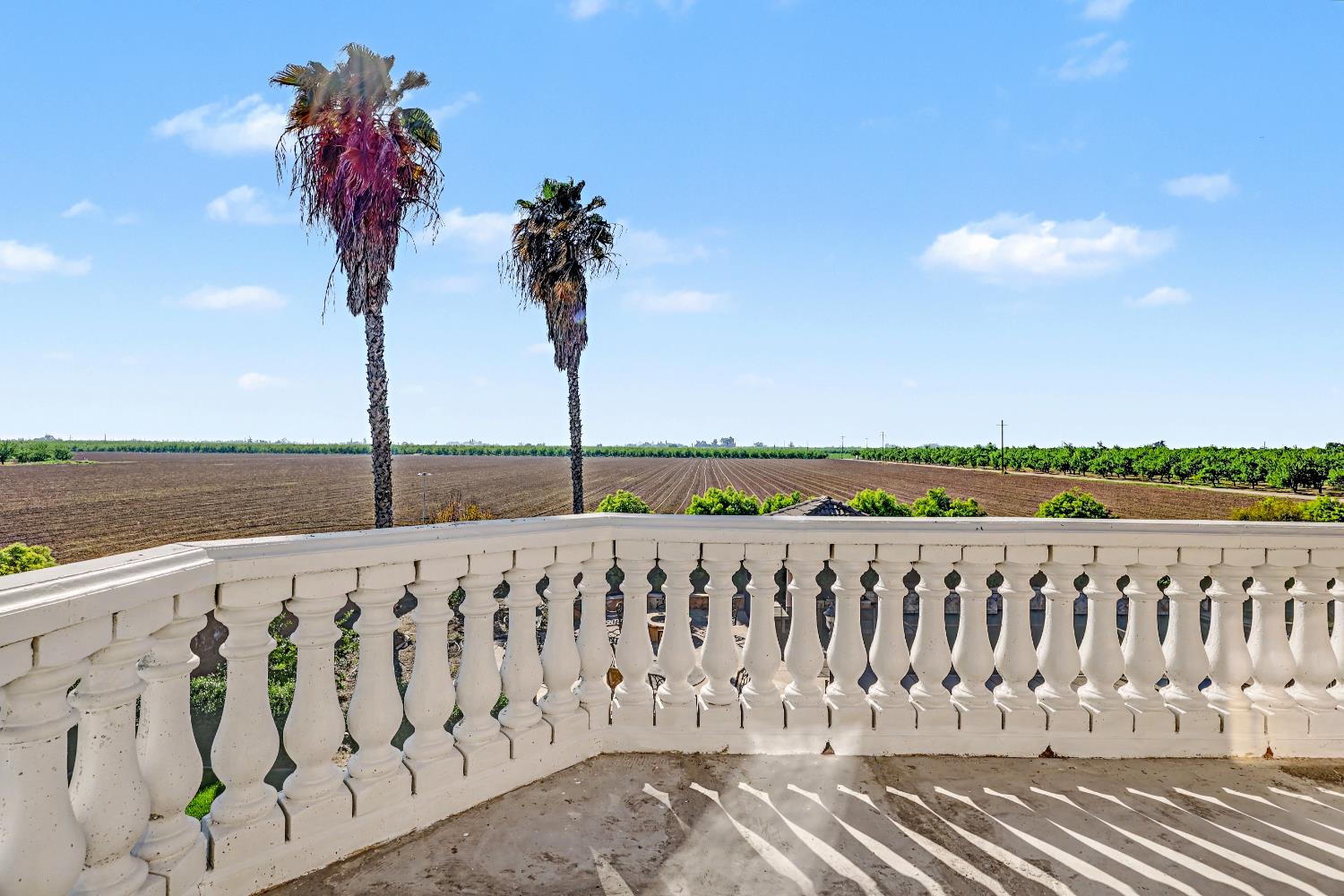 8499 Monte Cristo Ave, Livingston, CA 95334