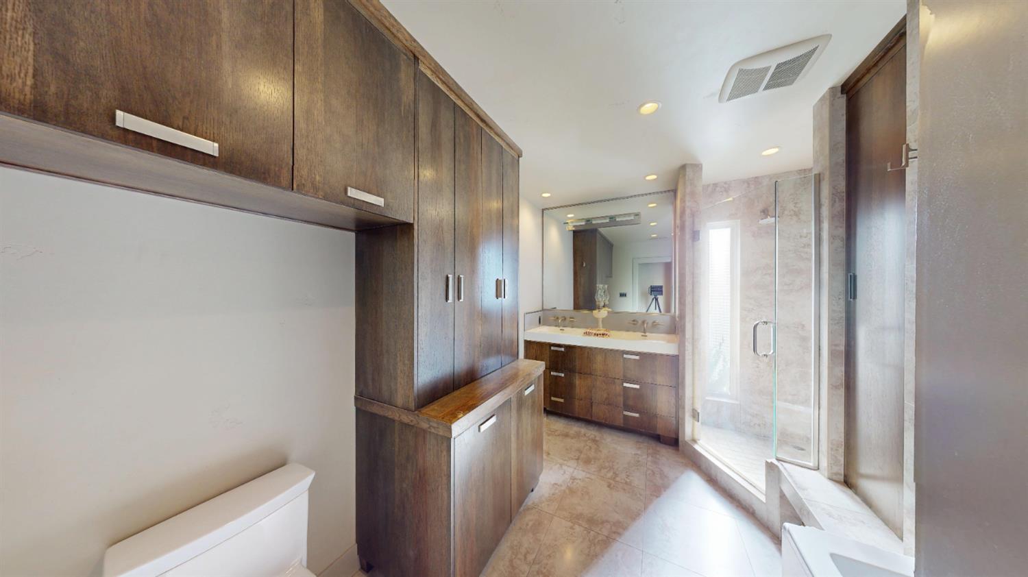 821 High St, Modesto, CA 95354