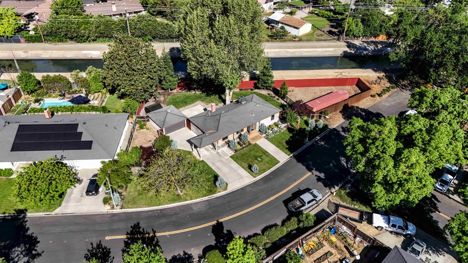 821 High St, Modesto, CA 95354