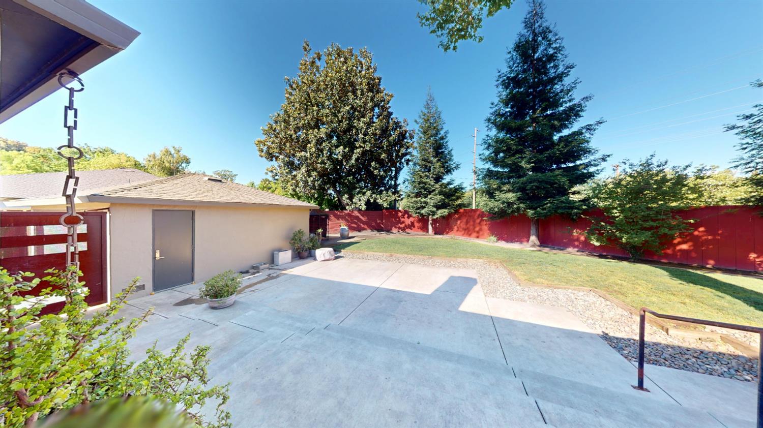 821 High St, Modesto, CA 95354