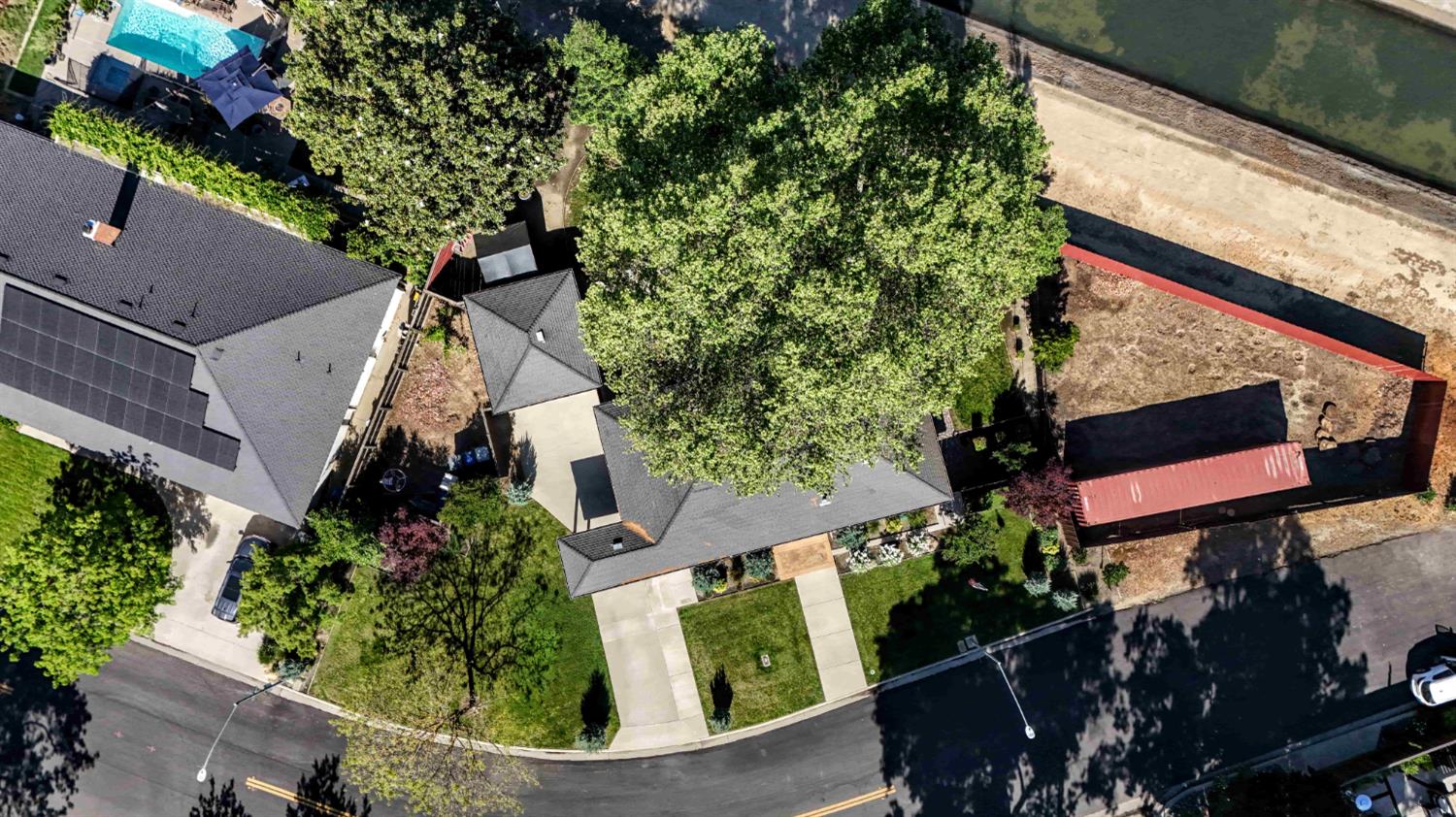 821 High St, Modesto, CA 95354