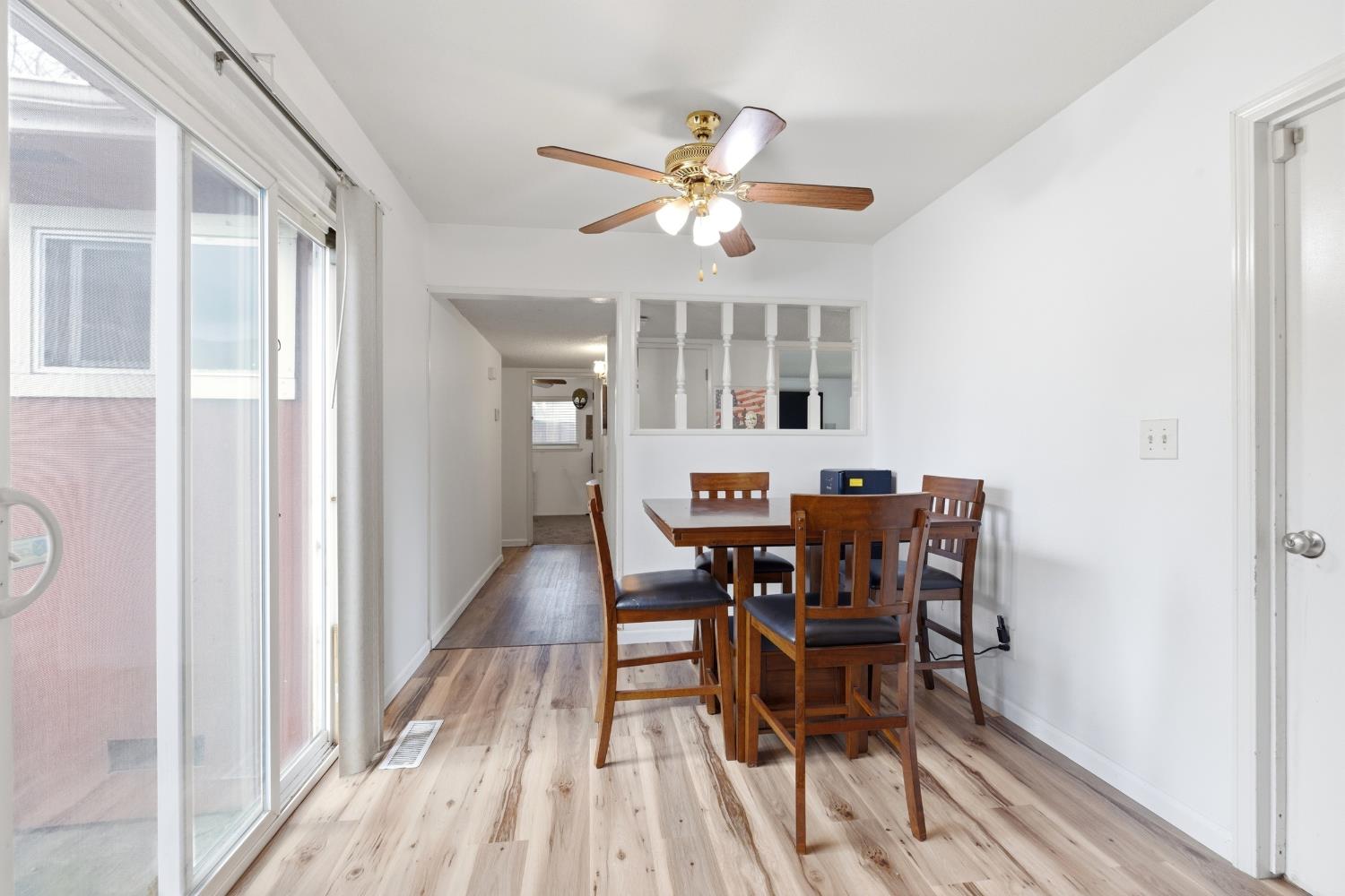 3432 Colonial Dr, Modesto, CA 95350