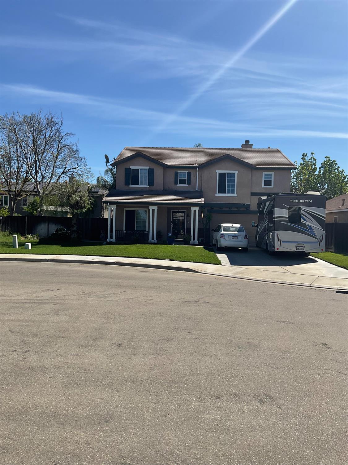 1880 Lane Ct, Los Banos, CA 93635