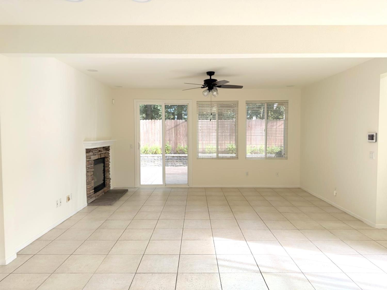 1463 Estrella Way, Turlock, CA 95382