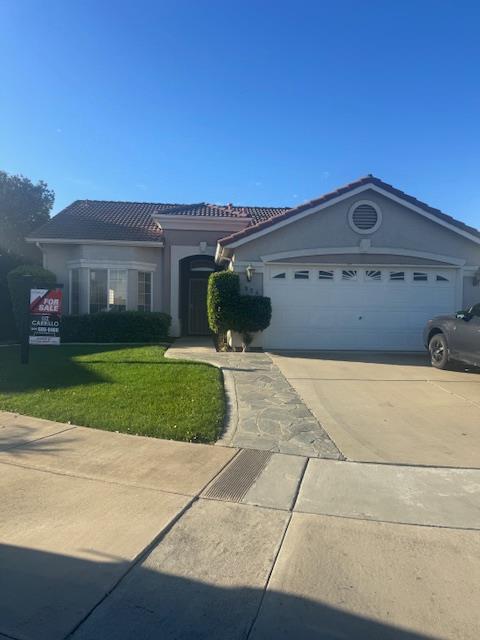 954 Avenida Real, Ceres, CA 95307
