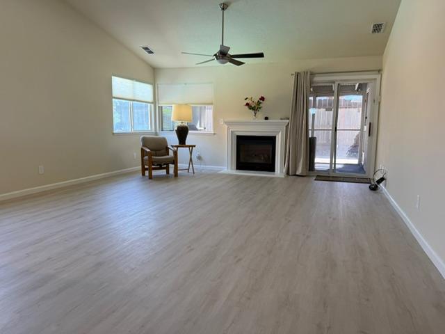 954 Avenida Real, Ceres, CA 95307