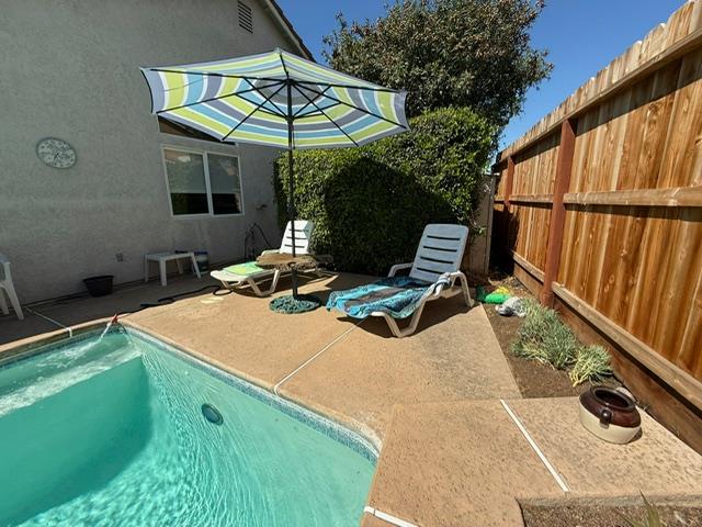 954 Avenida Real, Ceres, CA 95307