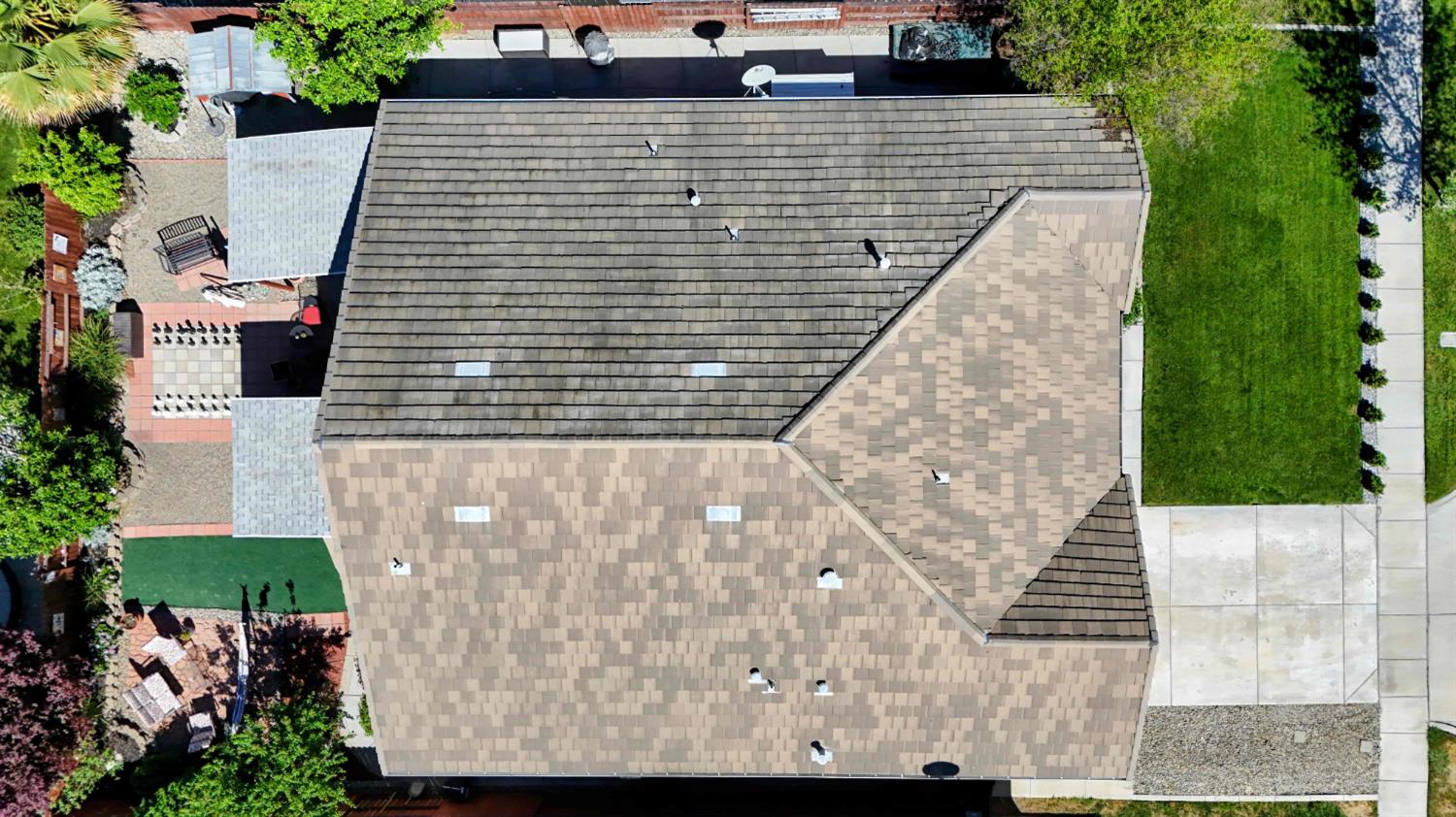 17 Walker Ranch Pkwy, Patterson, CA 95363