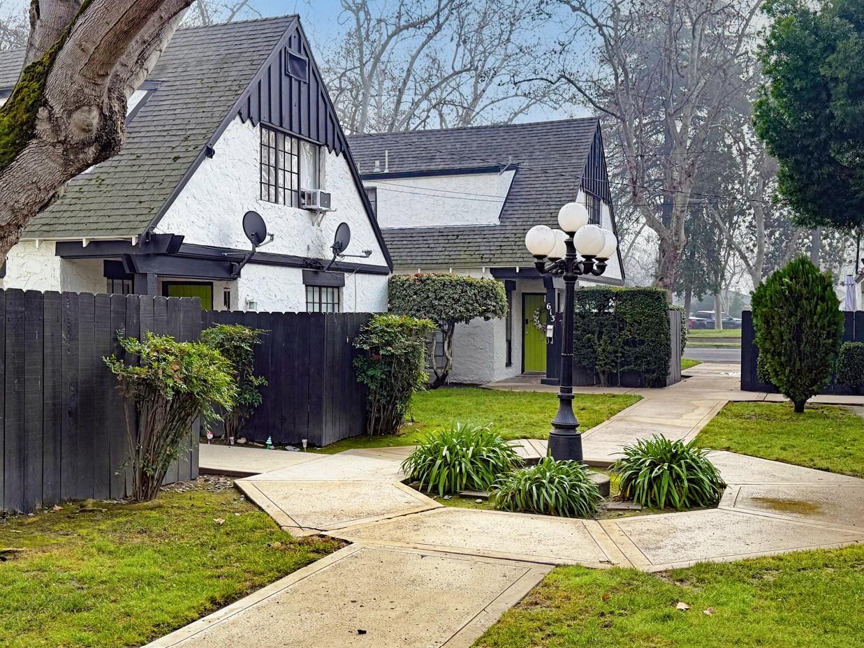 607 E Marshall St, Turlock, CA 95380