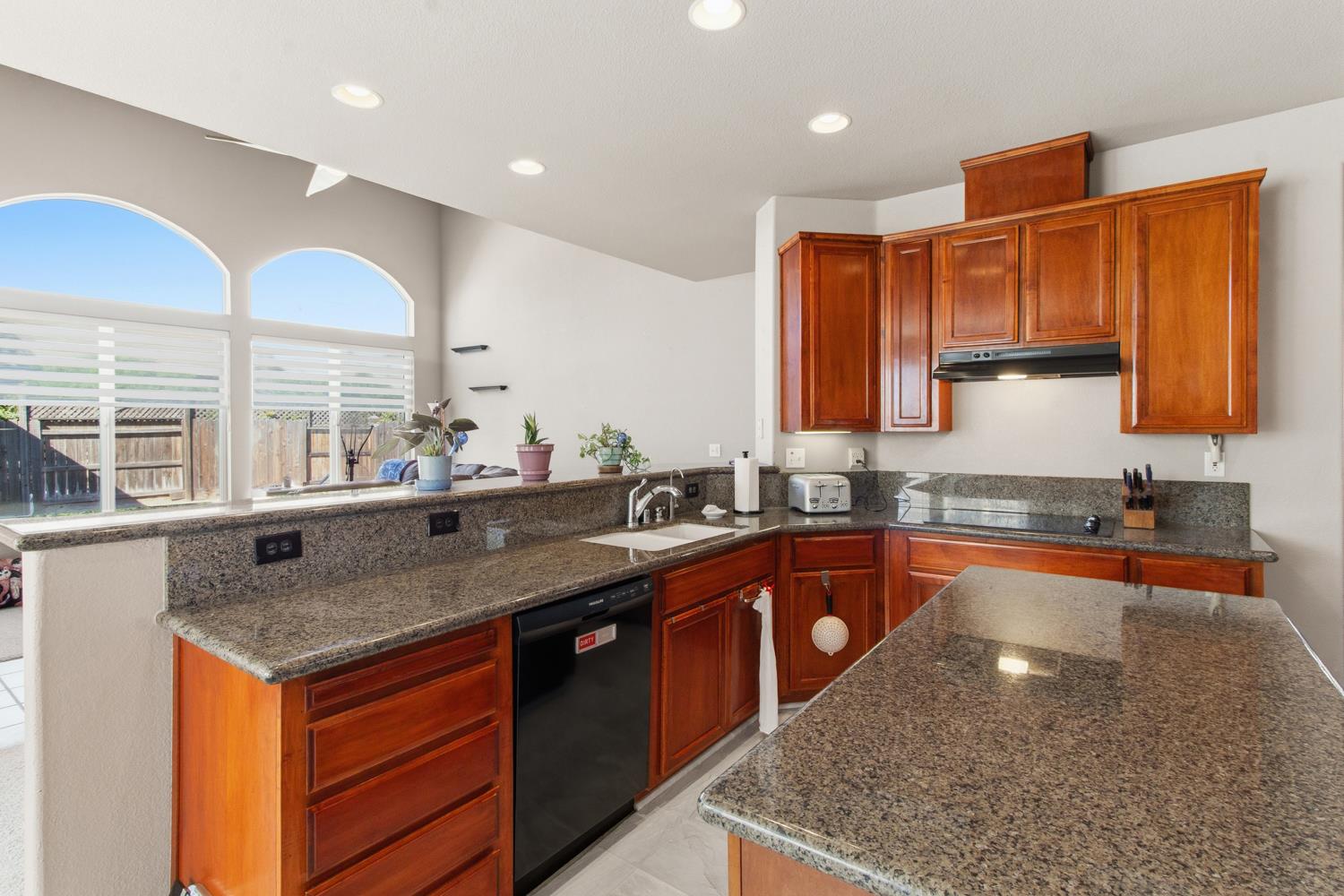 3013 Da Vinci Ct, Modesto, CA 95355