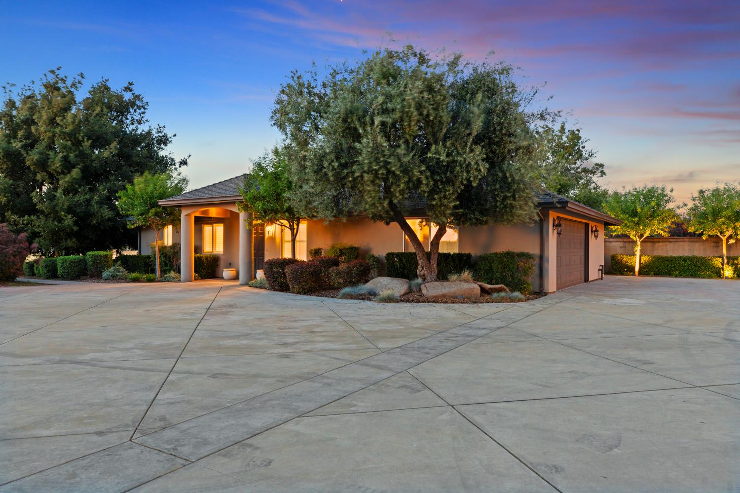 29533 E Chapman Way, Escalon, CA 95320