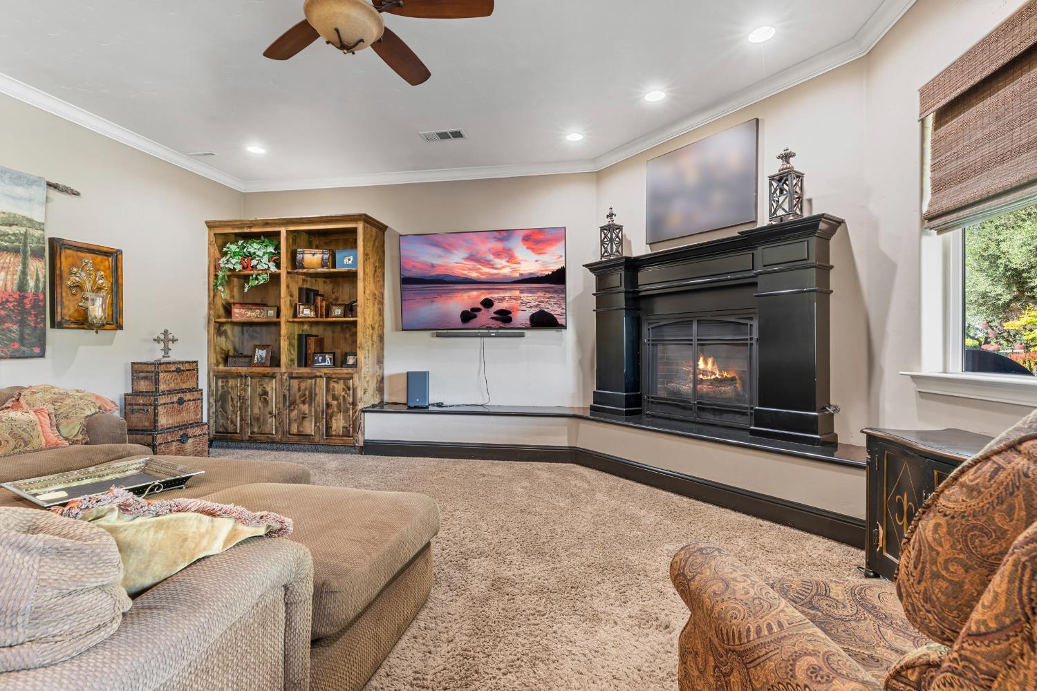 29533 E Chapman Way, Escalon, CA 95320