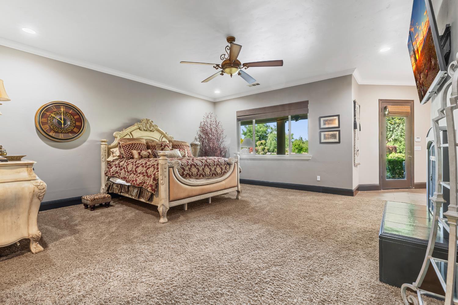 29533 E Chapman Way, Escalon, CA 95320