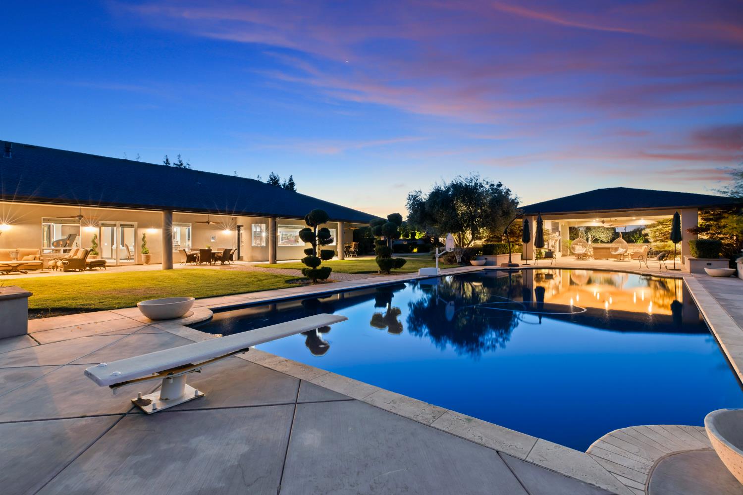 29533 E Chapman Way, Escalon, CA 95320