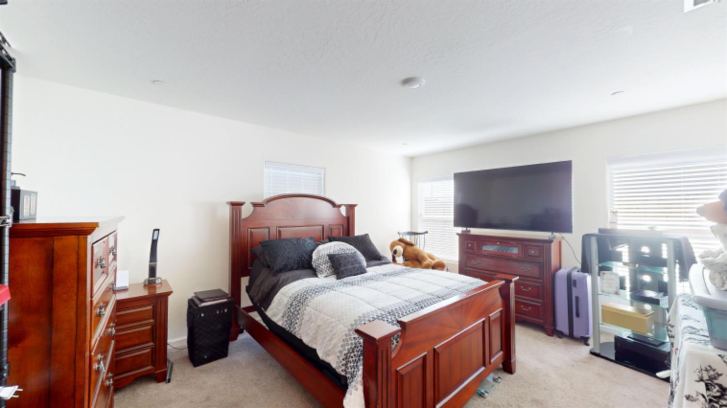 1569 Concord Ave, Madera, CA 93637