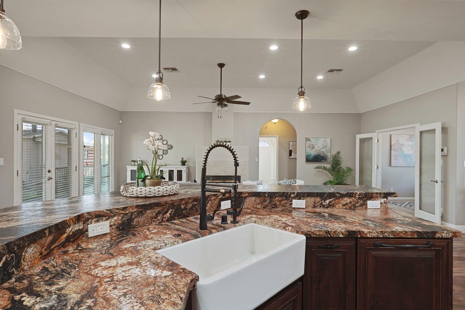 1187 S Mohler Rd, Ripon, CA 95366