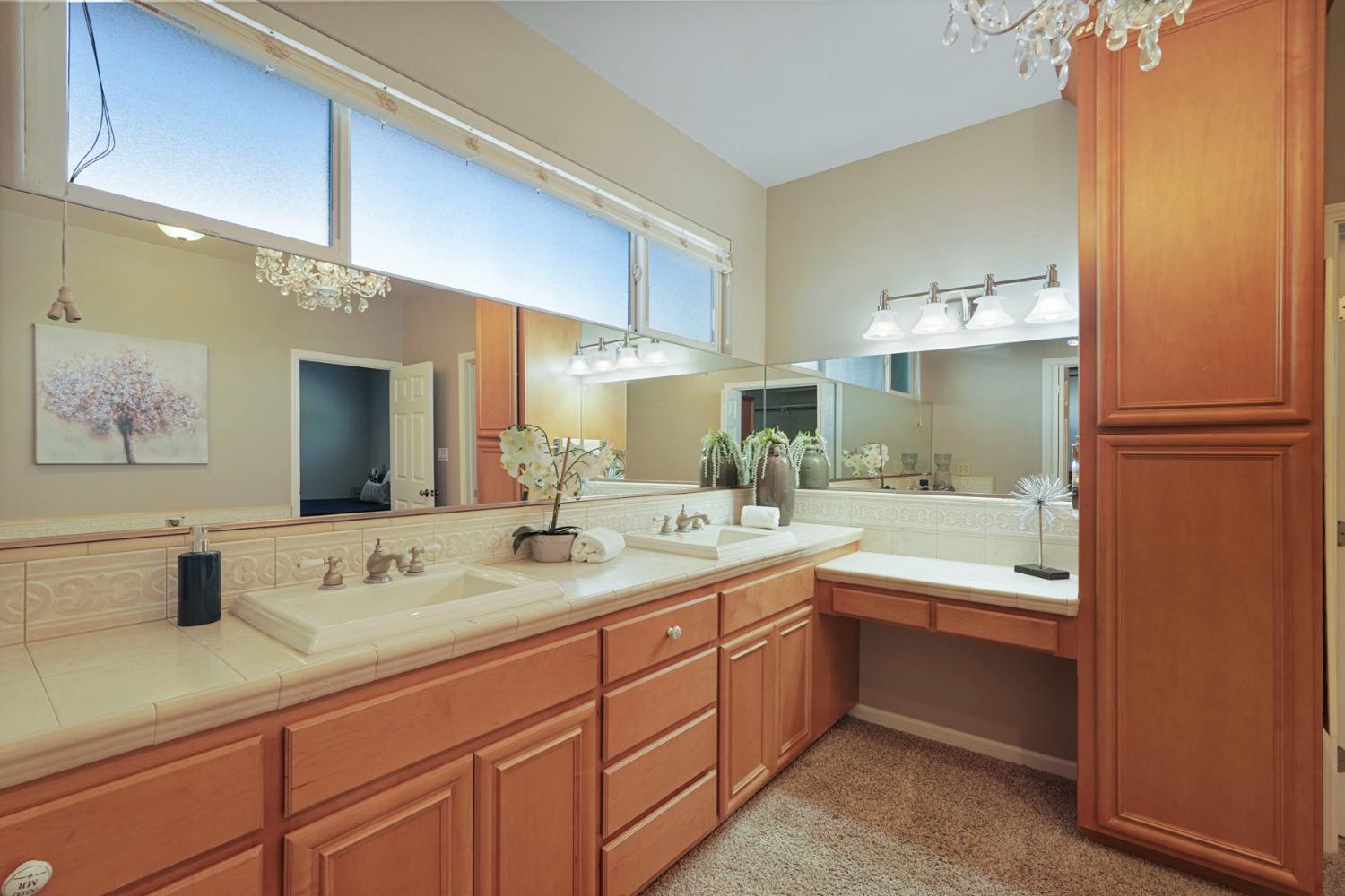 1187 S Mohler Rd, Ripon, CA 95366