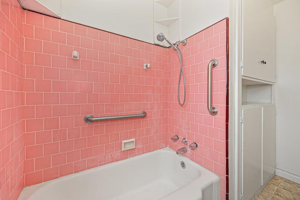 516 Acacia Ave, Manteca, CA 95336