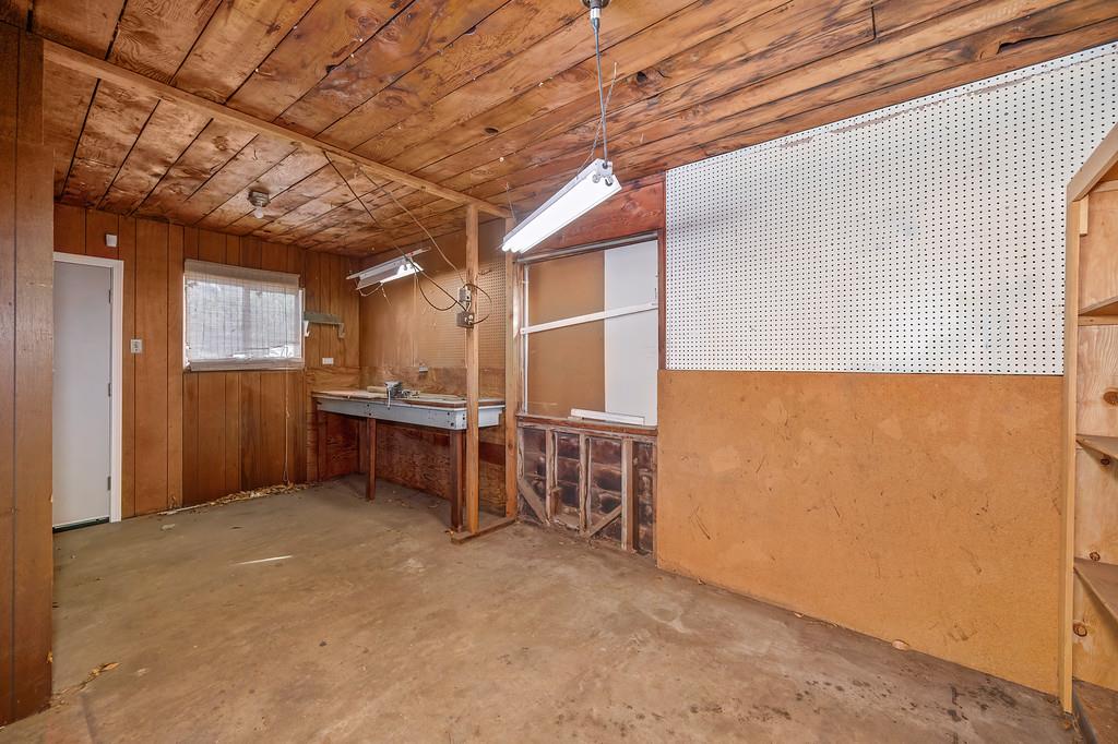 516 Acacia Ave, Manteca, CA 95336