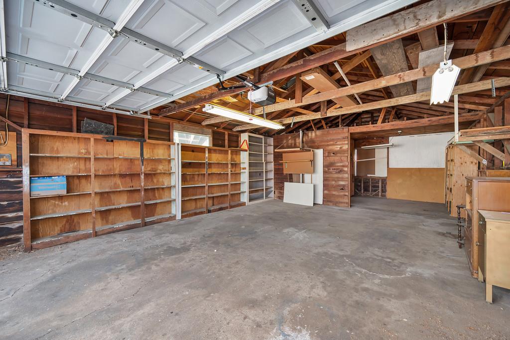 516 Acacia Ave, Manteca, CA 95336