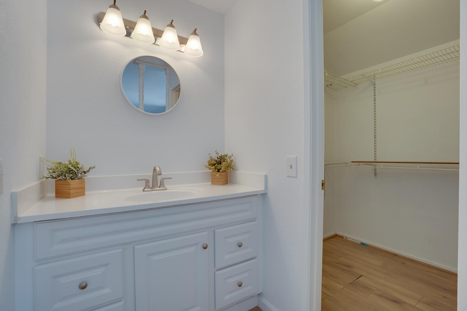 1324 Northgate Dr, Manteca, CA 95336