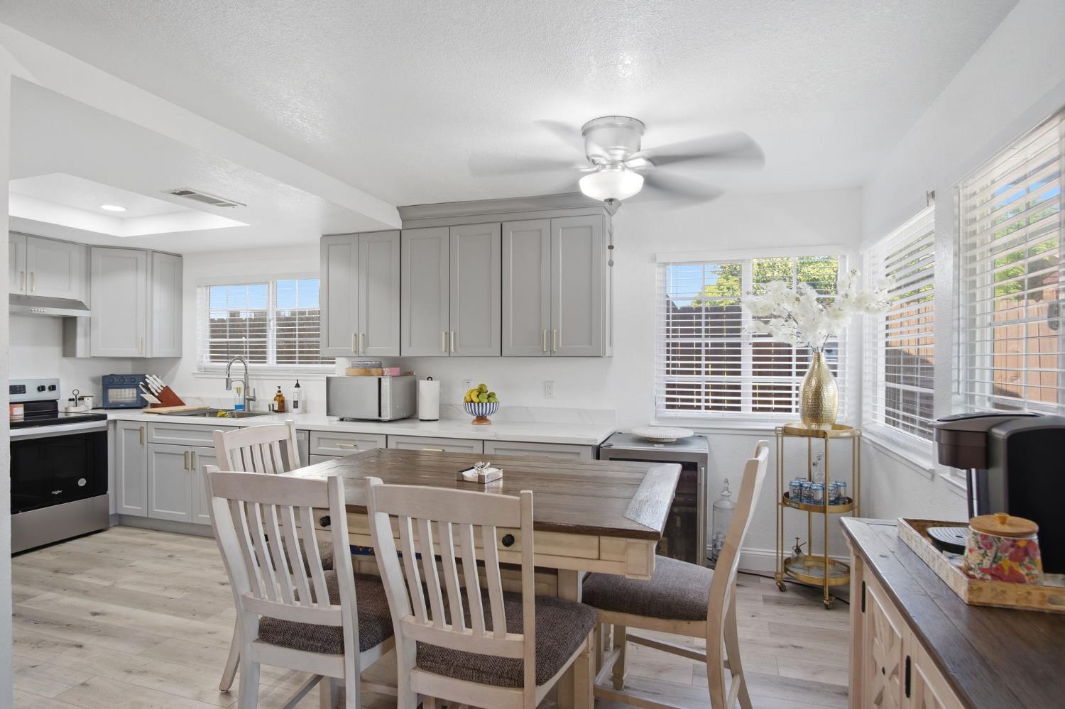 5918 Secretariat Ct, Riverbank, CA 95367