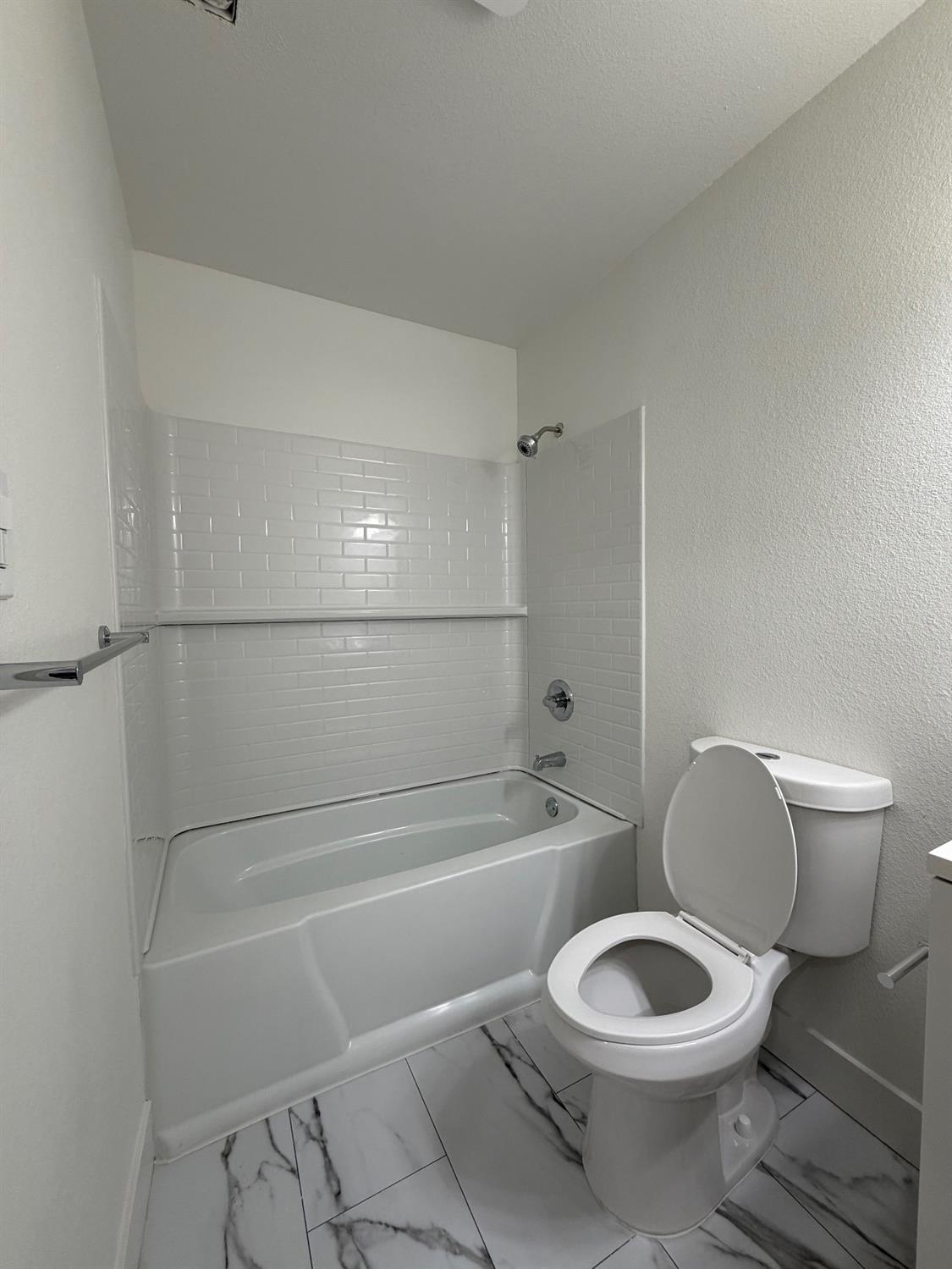 2052 Juanita Court, Modesto, CA 95350