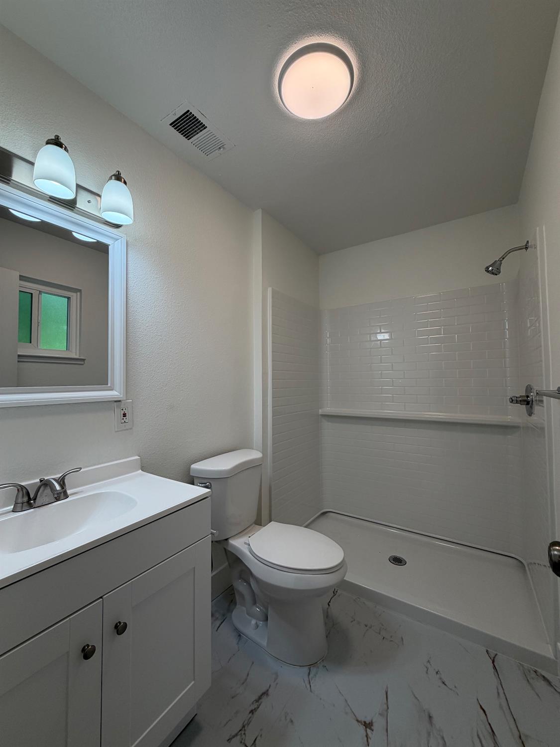 2052 Juanita Court, Modesto, CA 95350