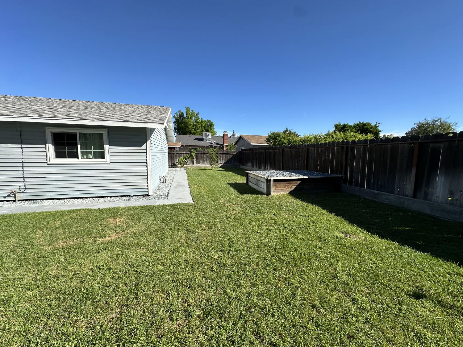 2160 Georgia Way, Turlock, CA 95382