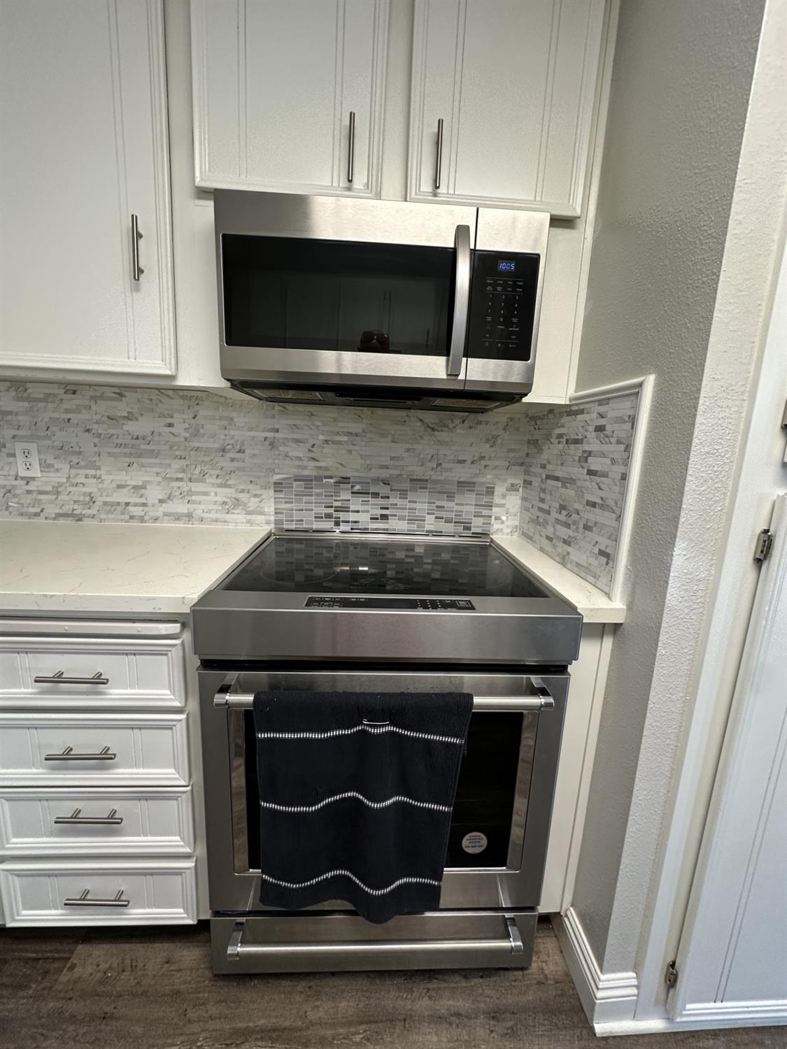 2160 Georgia Way, Turlock, CA 95382