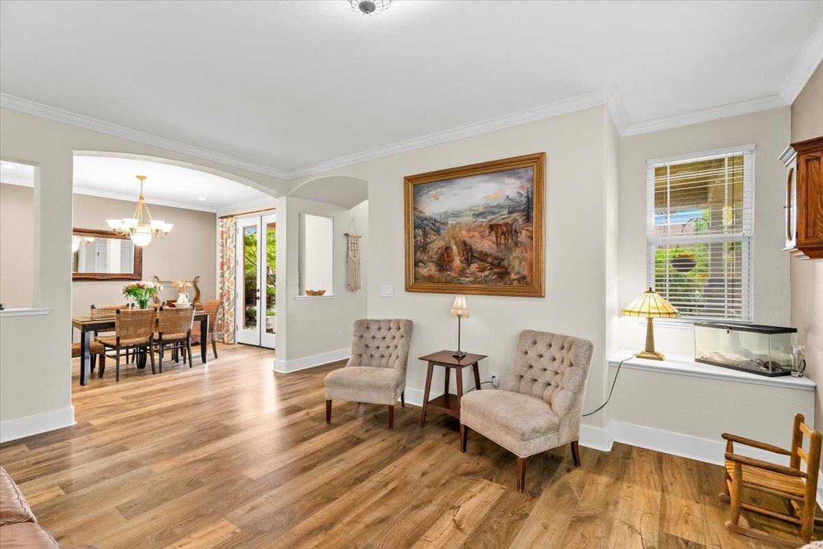 598 Almondcrest St, Oakdale, CA 95361