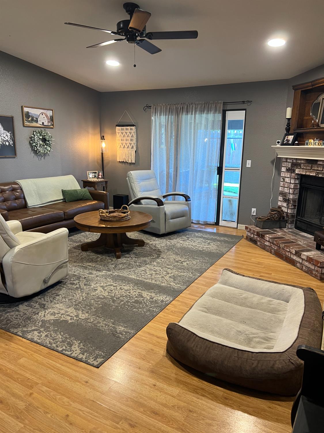 2200 Chelsea Pl, Turlock, CA 95380