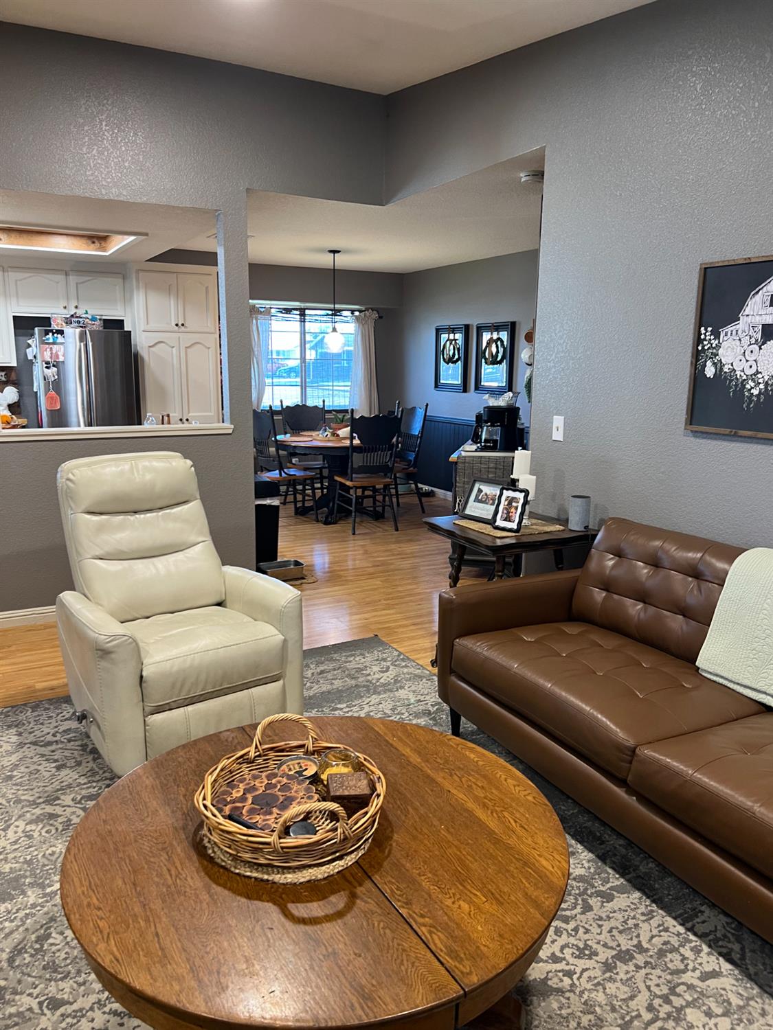 2200 Chelsea Pl, Turlock, CA 95380