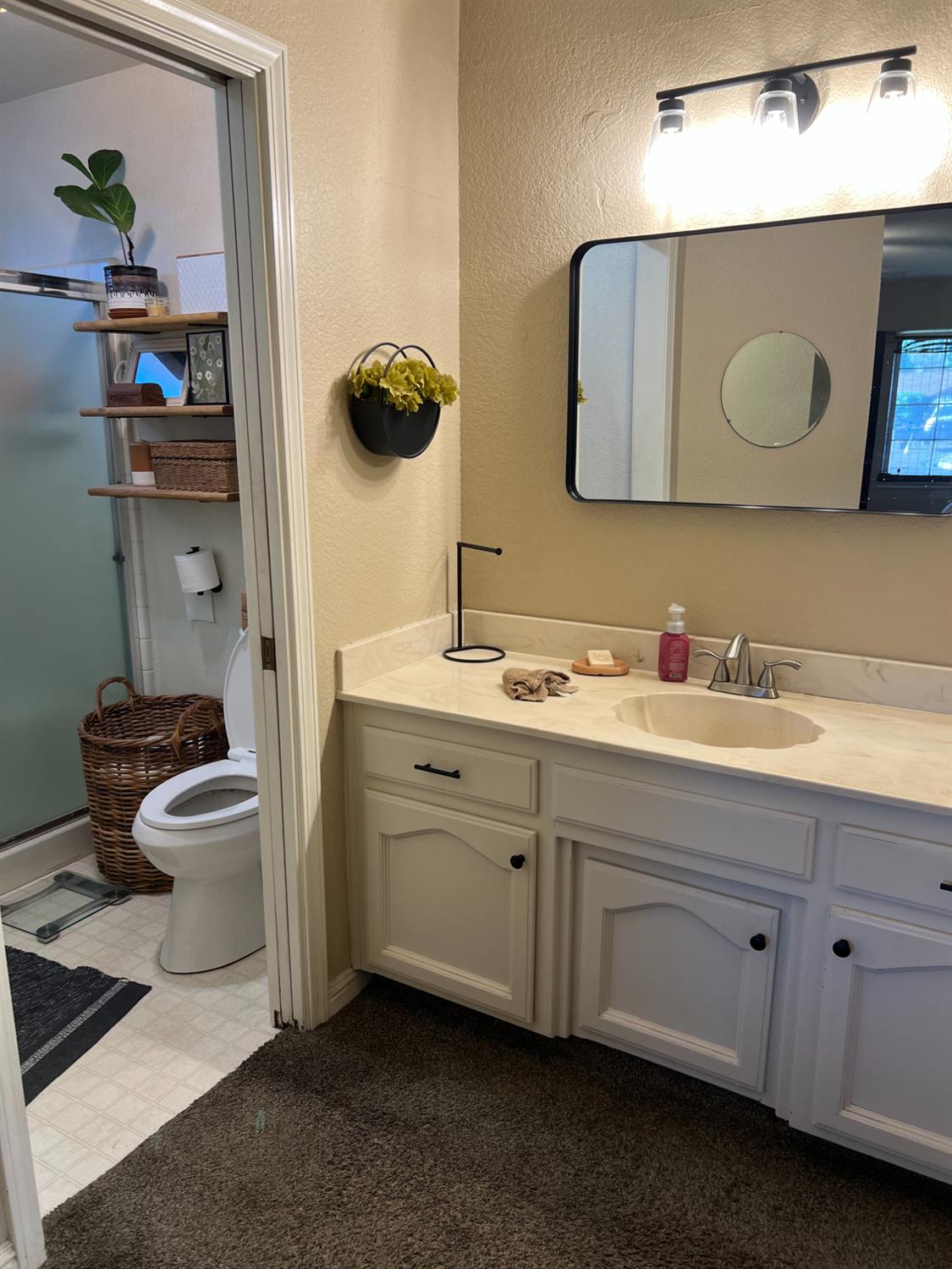 2200 Chelsea Pl, Turlock, CA 95380