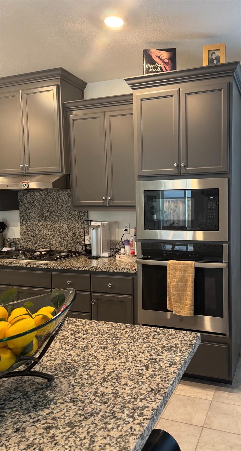 461 S Walcott St, Manteca, CA 95336