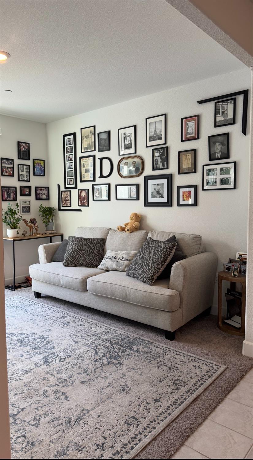 461 S Walcott St, Manteca, CA 95336