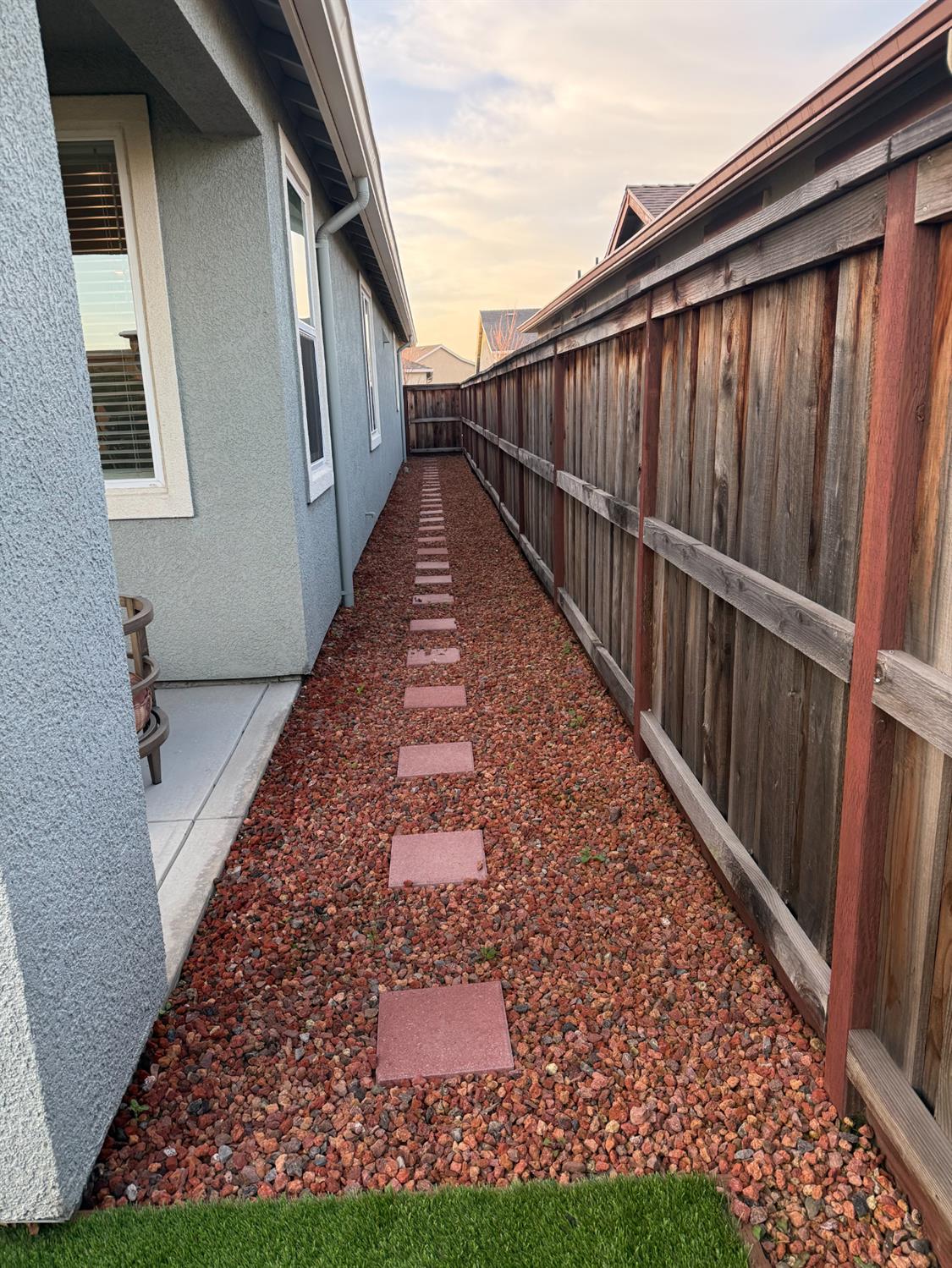 461 S Walcott St, Manteca, CA 95336