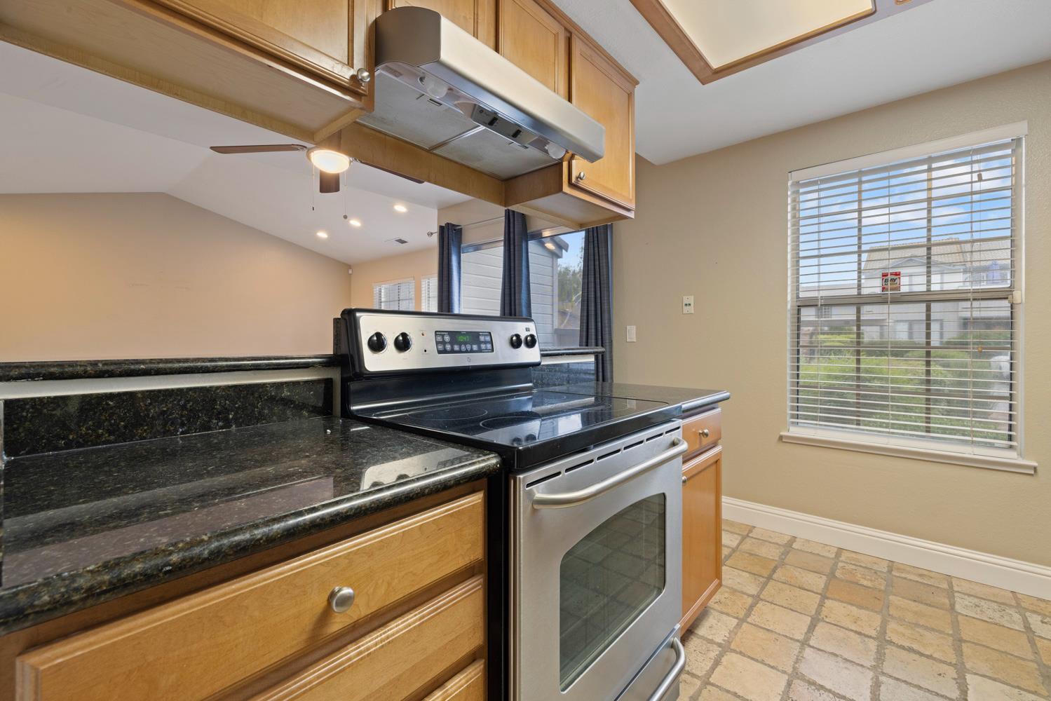 3901 Dale Rd #A, Modesto, CA 95356