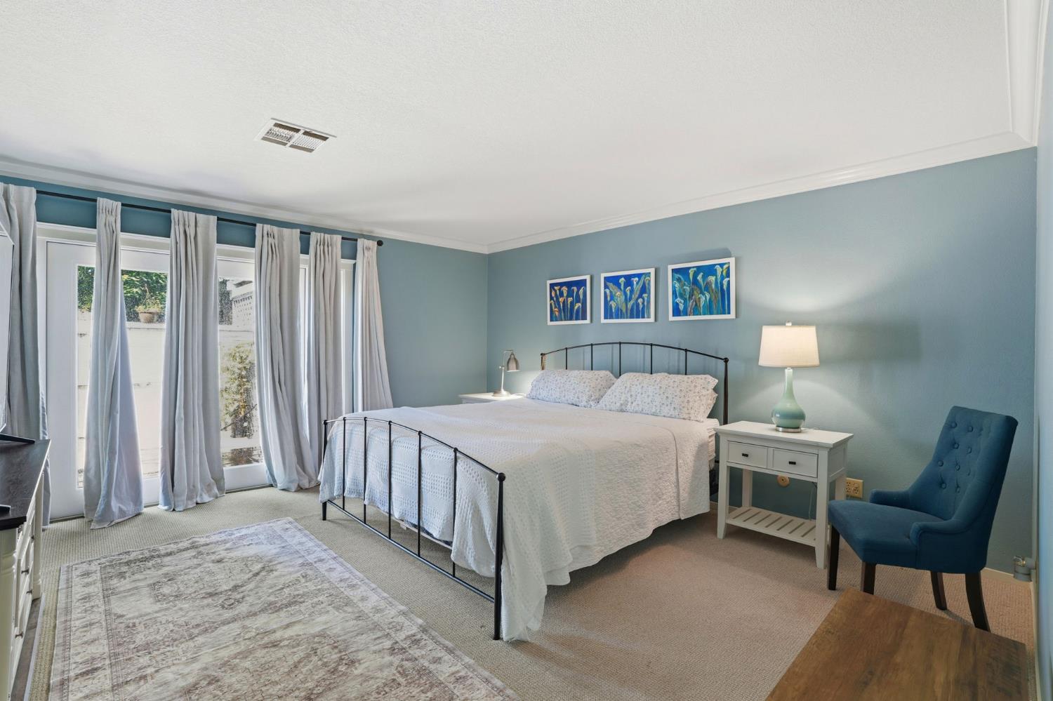 250 W Rumble Rd #D, Modesto, CA 95350