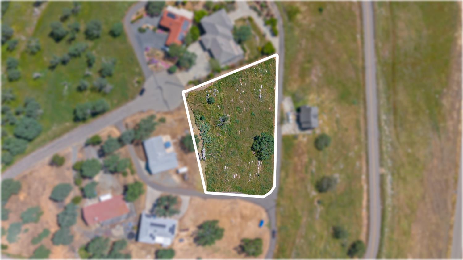 9644 Fachada Way, La Grange, CA 95329