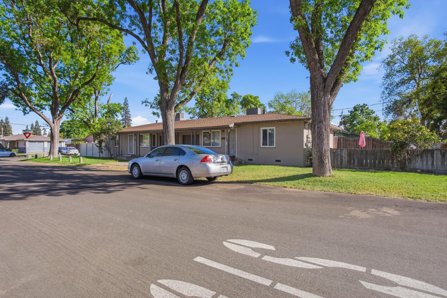 1102 Blair Ave, Modesto, CA 95350