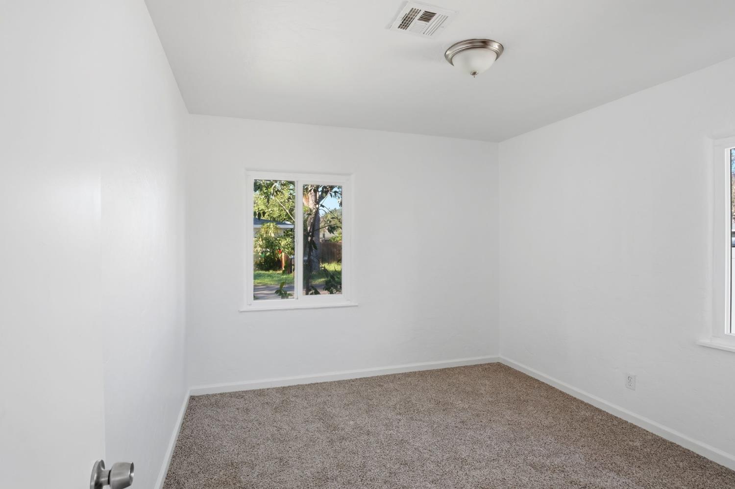 1102 Blair Ave, Modesto, CA 95350