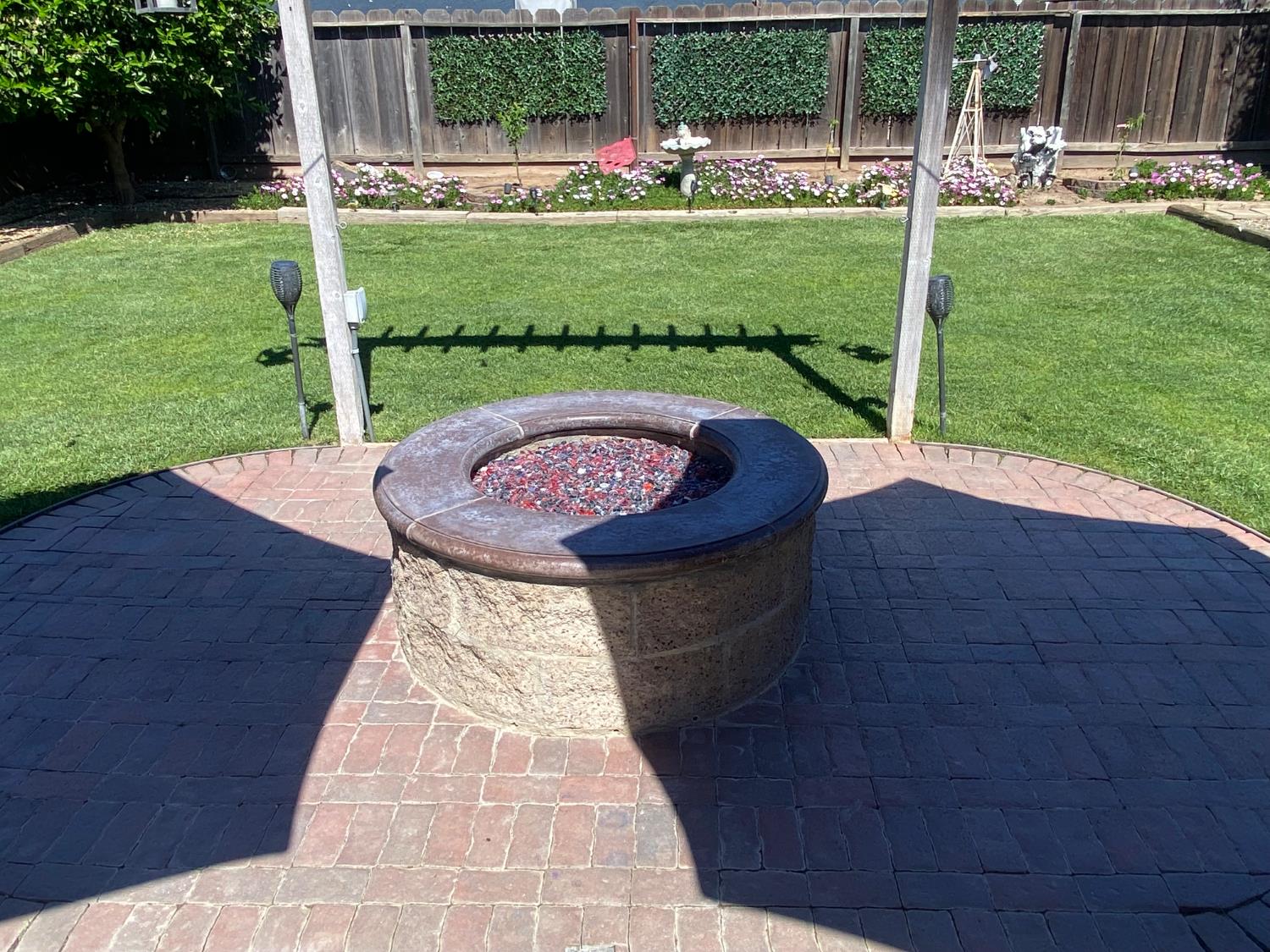 13163 Barnes Ave, Waterford, CA 95386