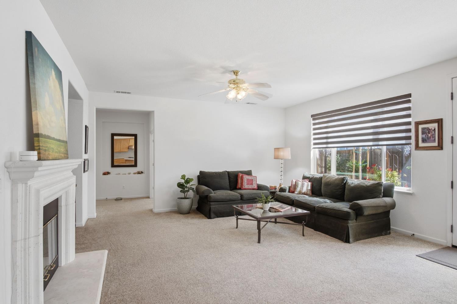 1950 Trail Way, Turlock, CA 95382