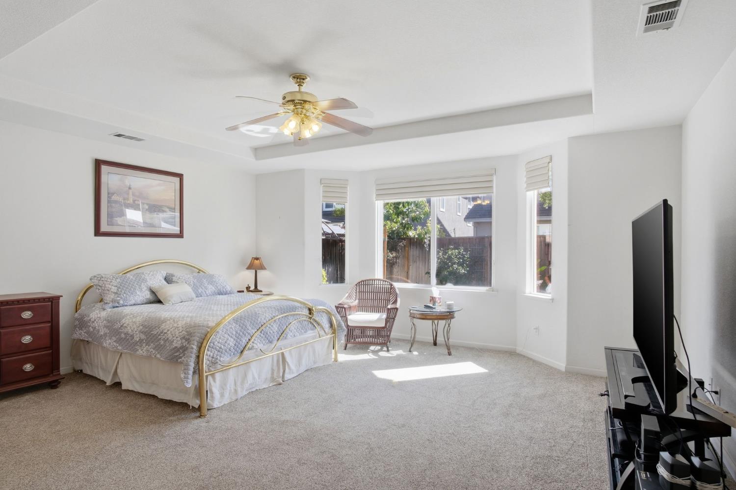 1950 Trail Way, Turlock, CA 95382