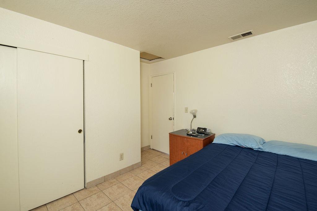 2942 Sierra St, Riverbank, CA 95367