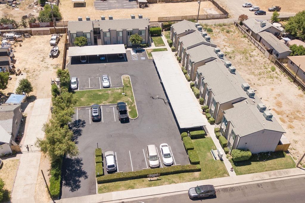 2942 Sierra St, Riverbank, CA 95367